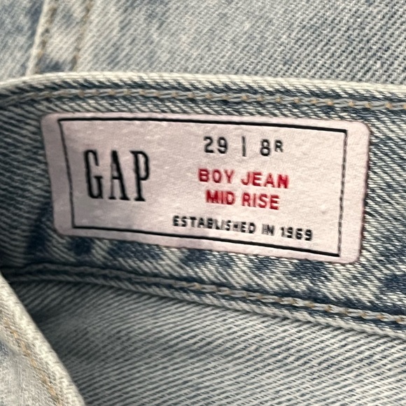 (NWT) GAP Mid Rise Boy Jeans - Picture 4 of 4